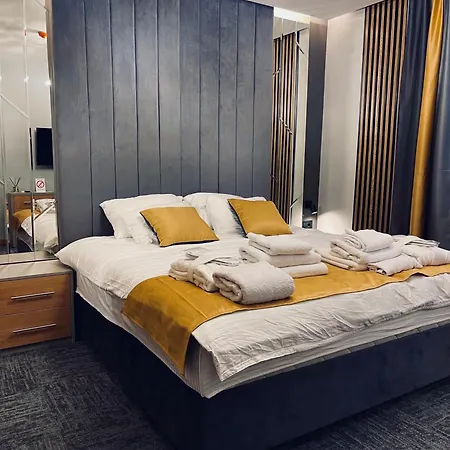 Mozaik & - Modern 4-star With Exclusive Private Wellness In The Center - Sauna, Jacuzzi, Turkish Bath - Free Parking, Wi-fi - & Apartment Cuprija