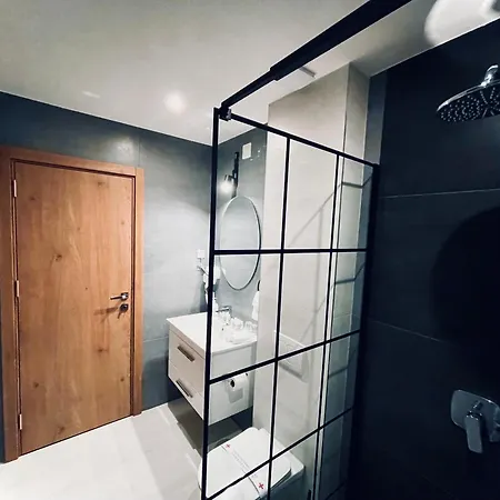 Mozaik & - Modern 4-star With Exclusive Private Wellness In The Center - Sauna, Jacuzzi, Turkish Bath - Free Parking, Wi-fi - & *