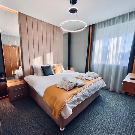 Mozaik & - Modern 4-star With Exclusive Private Wellness In The Center - Sauna, Jacuzzi, Turkish Bath - Free Parking, Wi-fi - & Apartment