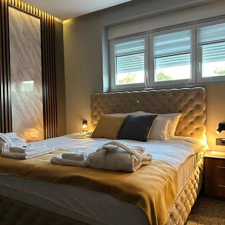 Mozaik & - Modern 4-star With Exclusive Private Wellness In The Center - Sauna, Jacuzzi, Turkish Bath - Free Parking, Wi-fi - & Apartment Cuprija