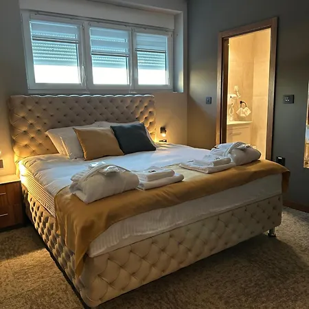 Apartment Mozaik & - Modern 4-star With Exclusive Private Wellness In The Center - Sauna, Jacuzzi, Turkish Bath - Free Parking, Wi-fi - & *
